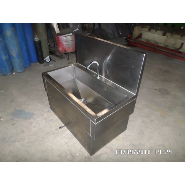 Scrub  Sink Single with certificate